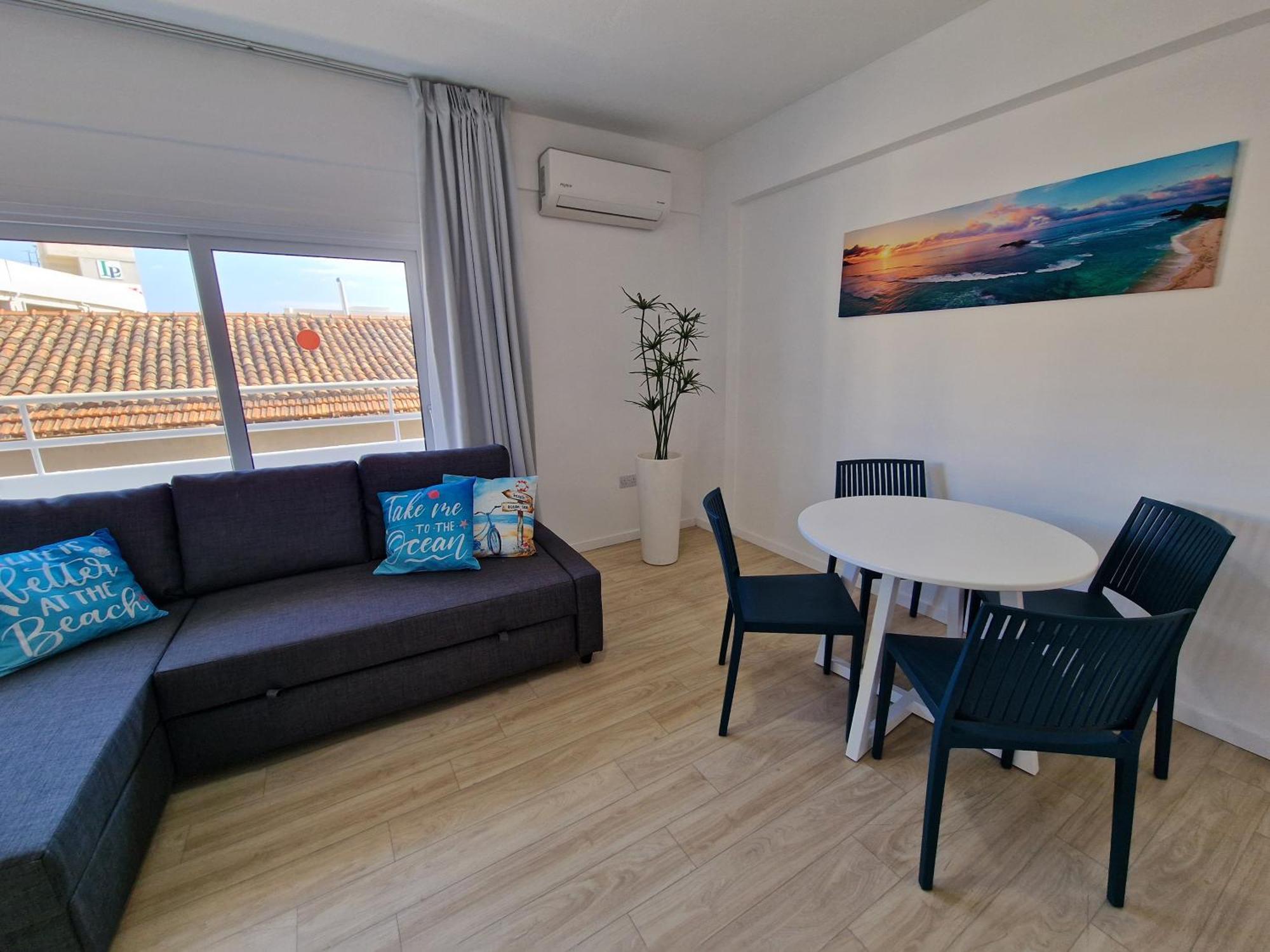 Kitieos Central Apts 100M From Finikoudes Beach Λάρνακα Εξωτερικό φωτογραφία