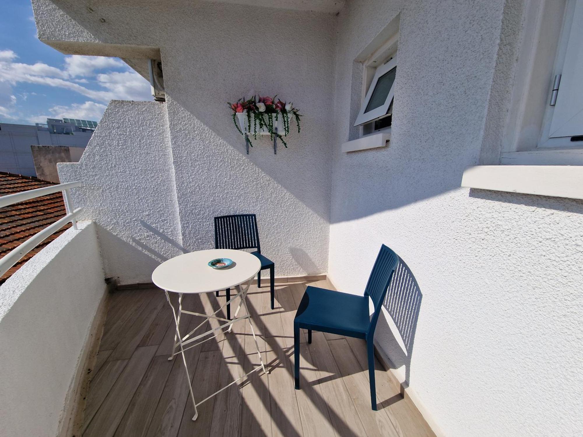 Kitieos Central Apts 100M From Finikoudes Beach Λάρνακα Εξωτερικό φωτογραφία