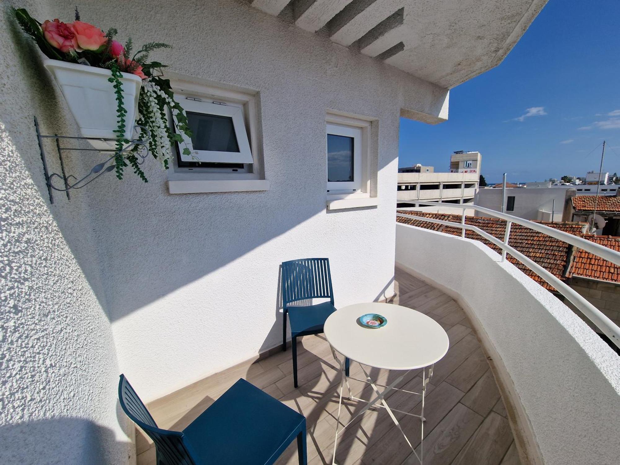 Kitieos Central Apts 100M From Finikoudes Beach Λάρνακα Εξωτερικό φωτογραφία